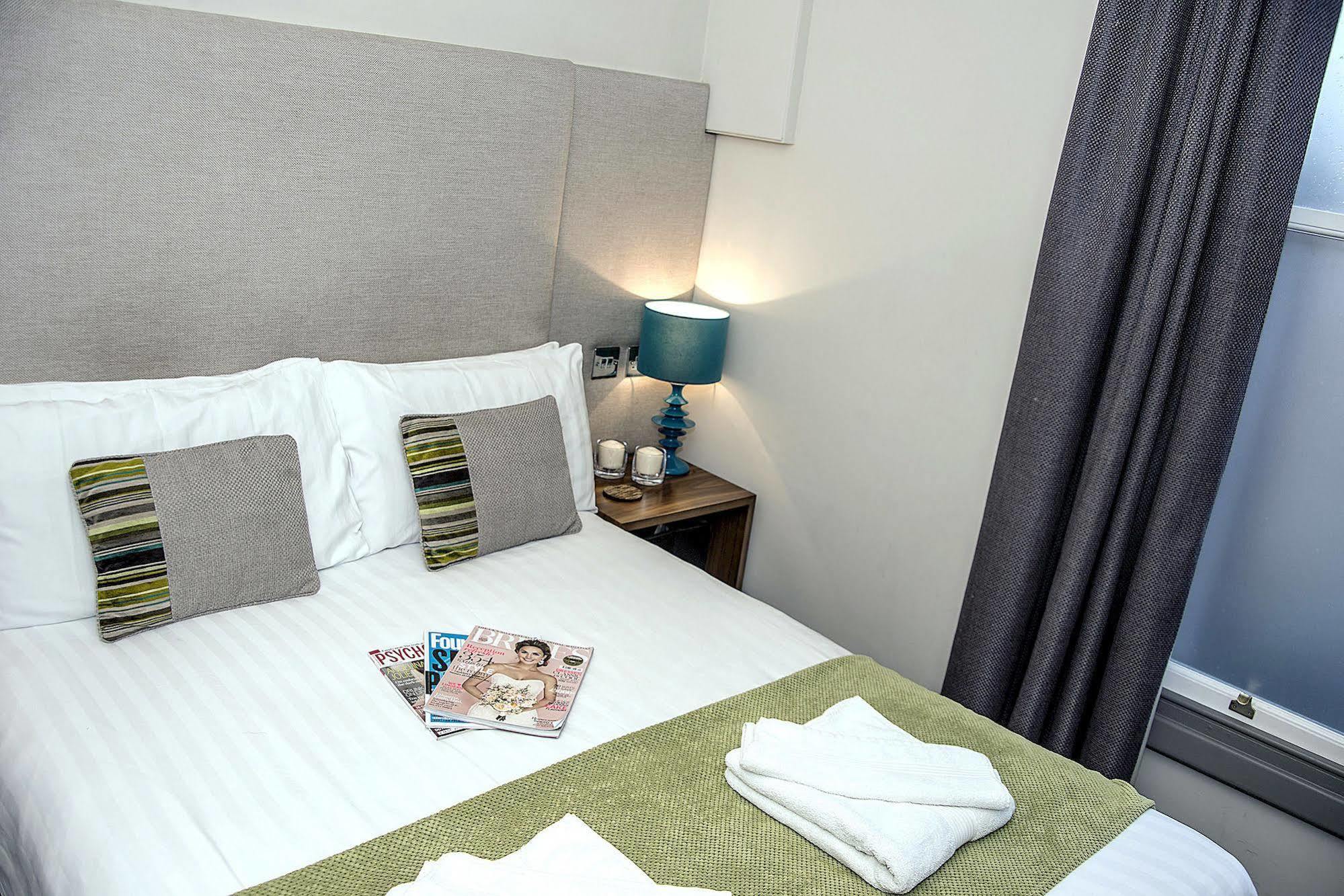 Base Serviced Apartments - City Road Честер Екстер'єр фото
