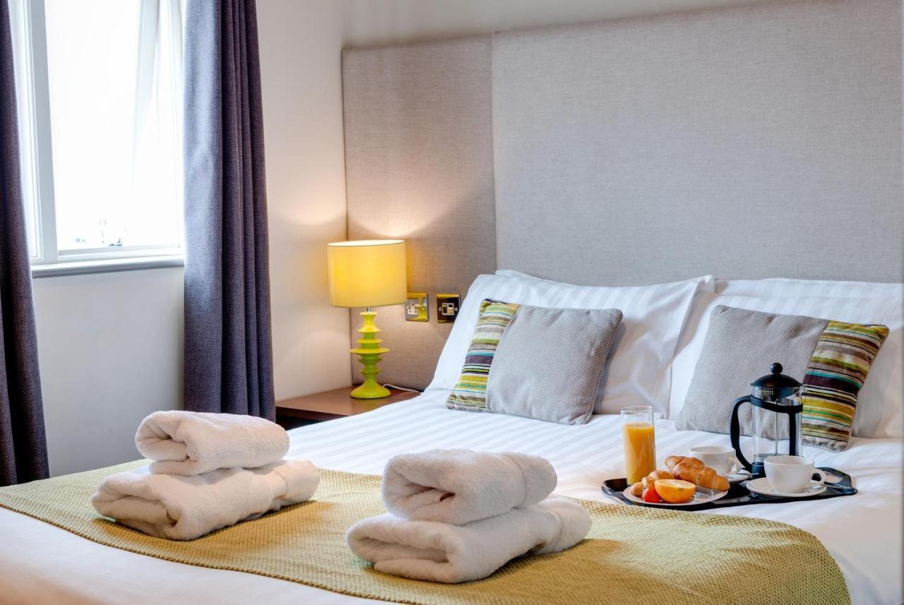 Base Serviced Apartments - City Road Честер Екстер'єр фото