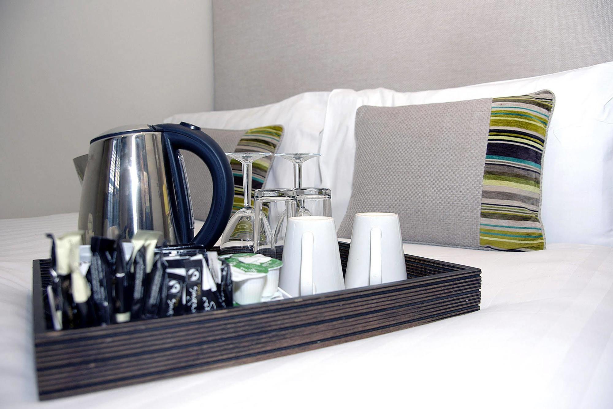 Base Serviced Apartments - City Road Честер Екстер'єр фото